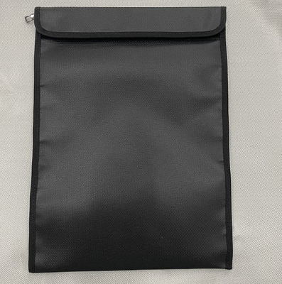 सिल्वर फायरप्रूफ फाइल बैग नॉन इरिटेटिंग फाइबरग्लास 1000℉ 17x27cm
